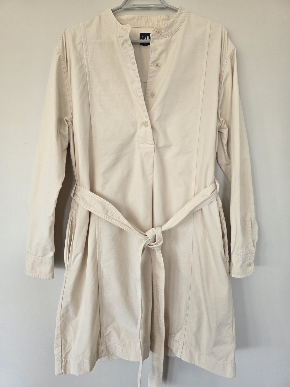 GAP Women's Beige Belted Shirt Dress. Hip Pockets! Size M. 100% Cotton. Classy!!